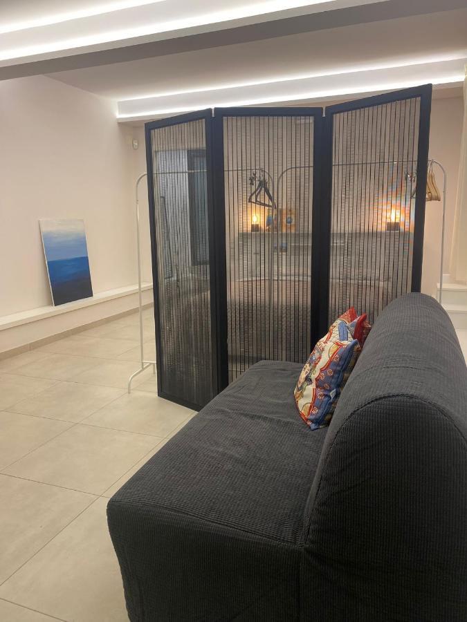 Emanuele Domus Apartment Aeroporto di Catania Fontana Rossa Esterno foto