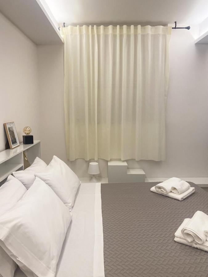 Emanuele Domus Apartment Aeroporto di Catania Fontana Rossa Esterno foto